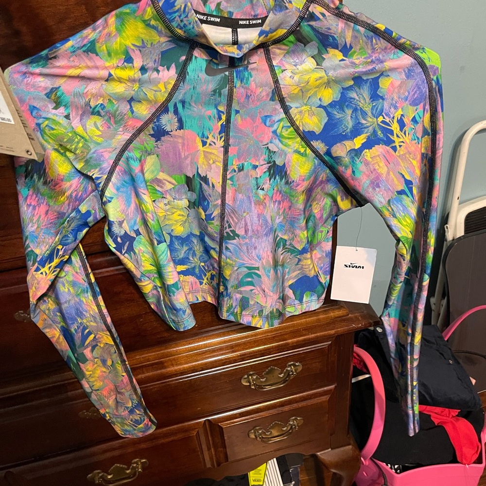 Nike Women's Swim set top and bottom - Multicolor Floral